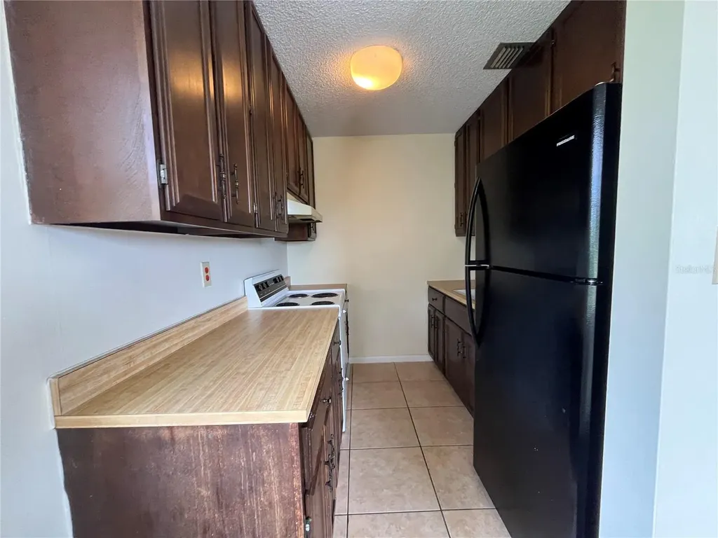 423 E Sessoms Avenue Lake Wales FL 33853