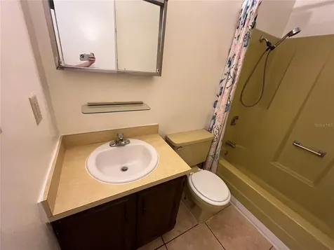423 E Sessoms Avenue Lake Wales FL 33853