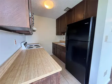 423 E Sessoms Avenue Lake Wales FL 33853