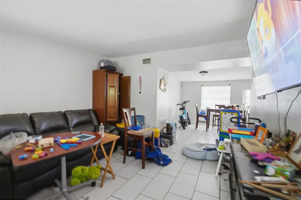 1863 Audrey Drive Clearwater FL 33759