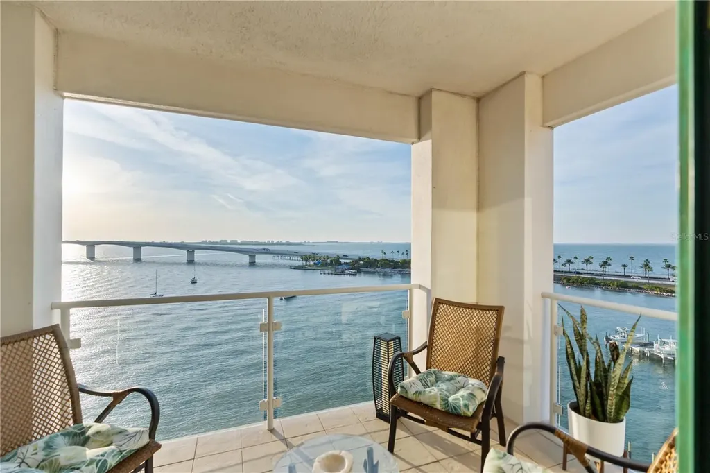 258 Golden Gate Point Sarasota FL 34236