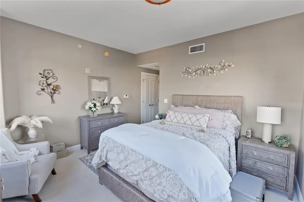 258 Golden Gate Point Sarasota FL 34236