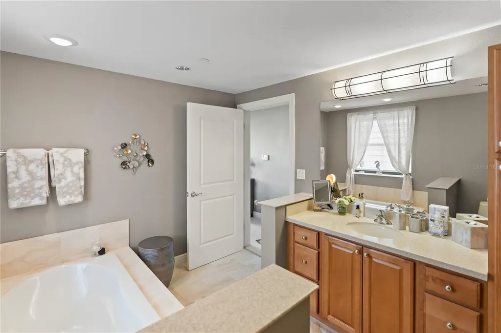 258 Golden Gate Point Sarasota FL 34236