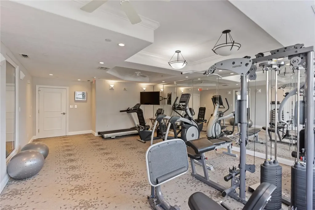 258 Golden Gate Point Sarasota FL 34236