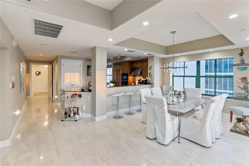 258 Golden Gate Point Sarasota FL 34236