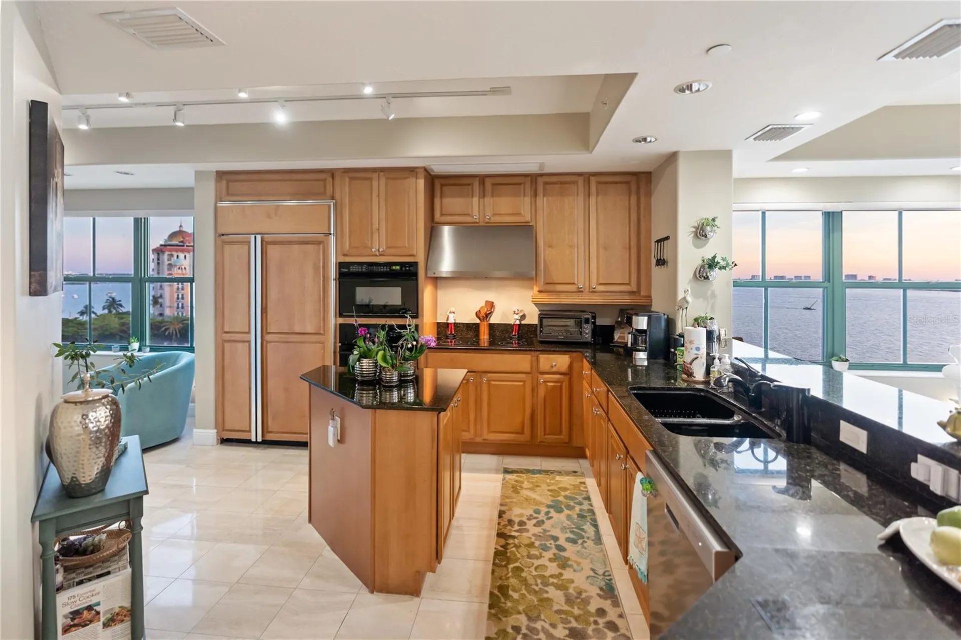 258 Golden Gate Point Sarasota FL 34236