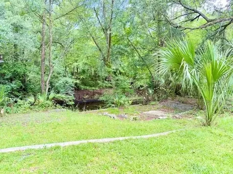 9749 Florida Street Fanning Springs FL 32693
