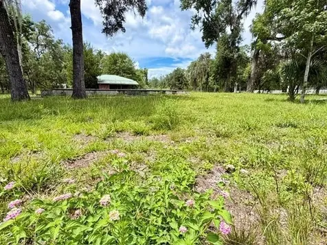 9749 Florida Street Fanning Springs FL 32693