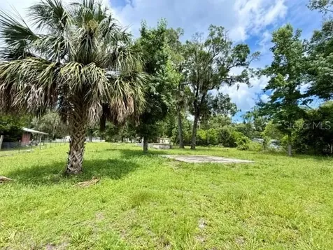 9749 Florida Street Fanning Springs FL 32693