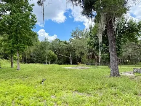 9749 Florida Street Fanning Springs FL 32693
