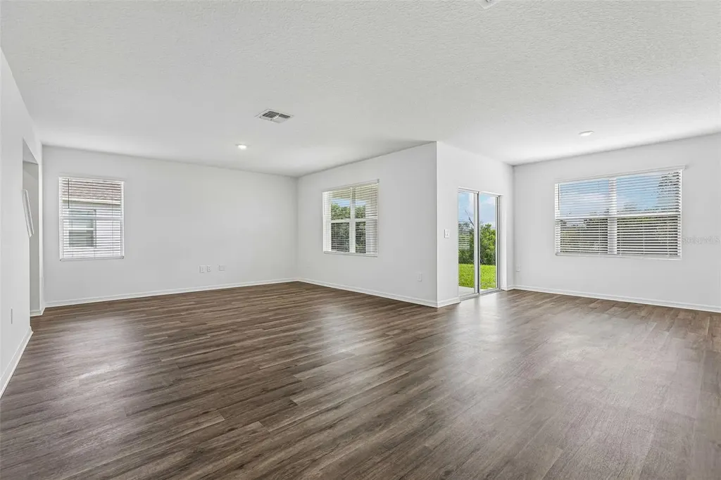 3914 Limeklin Falls Loop Davenport FL 33837