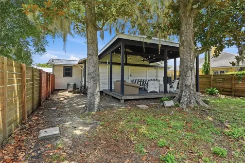619 NW 7th Avenue Gainesville FL 32601