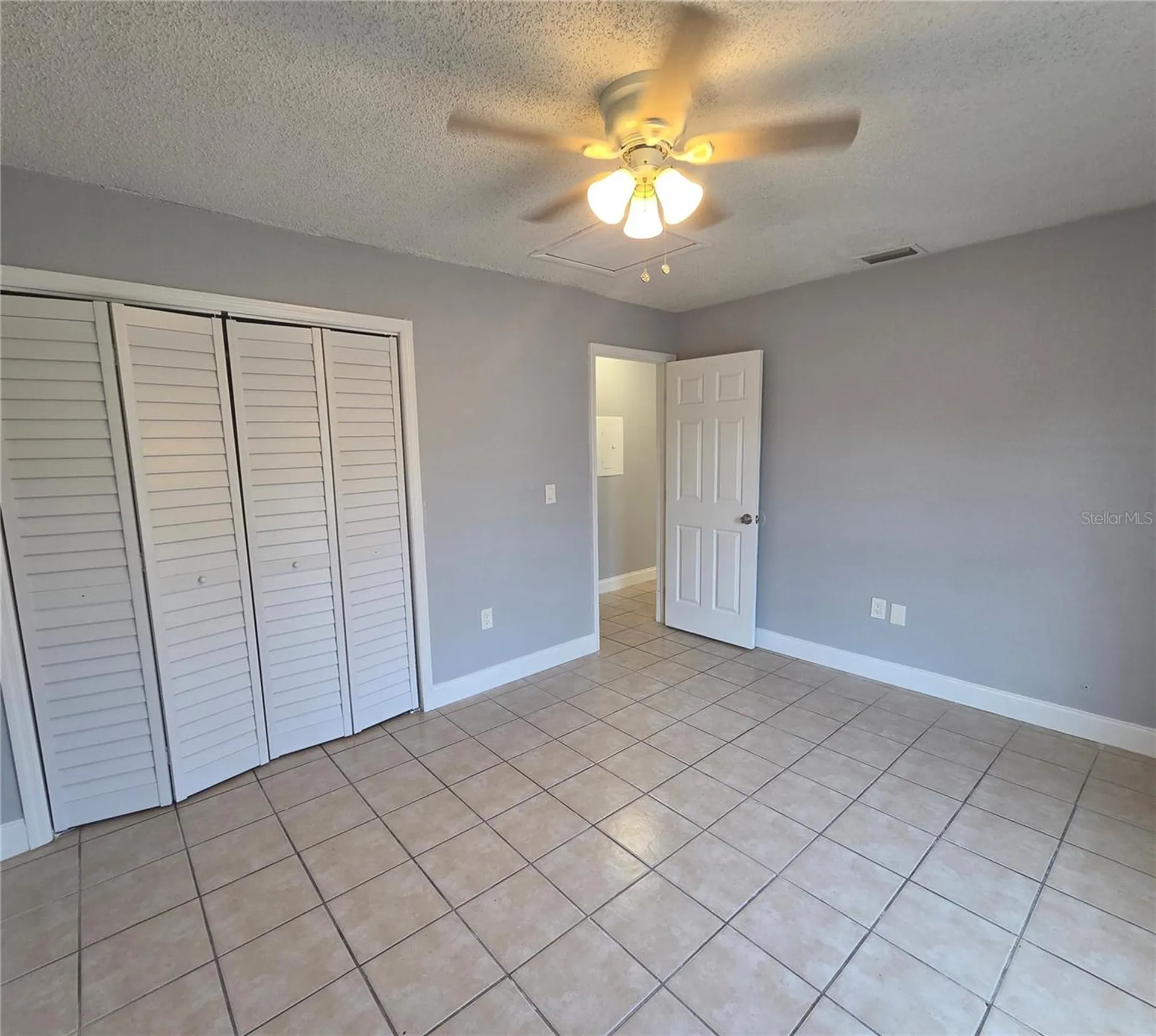 5720 N Lincoln Avenue Tampa FL 33614