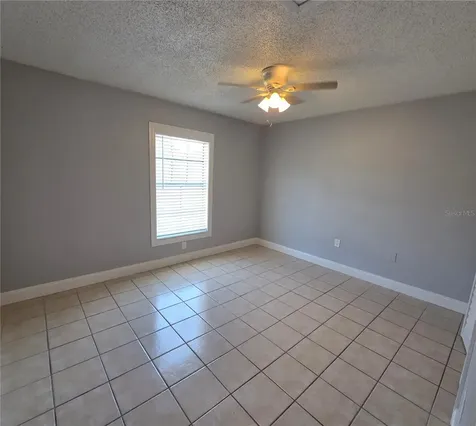 5720 N Lincoln Avenue Tampa FL 33614