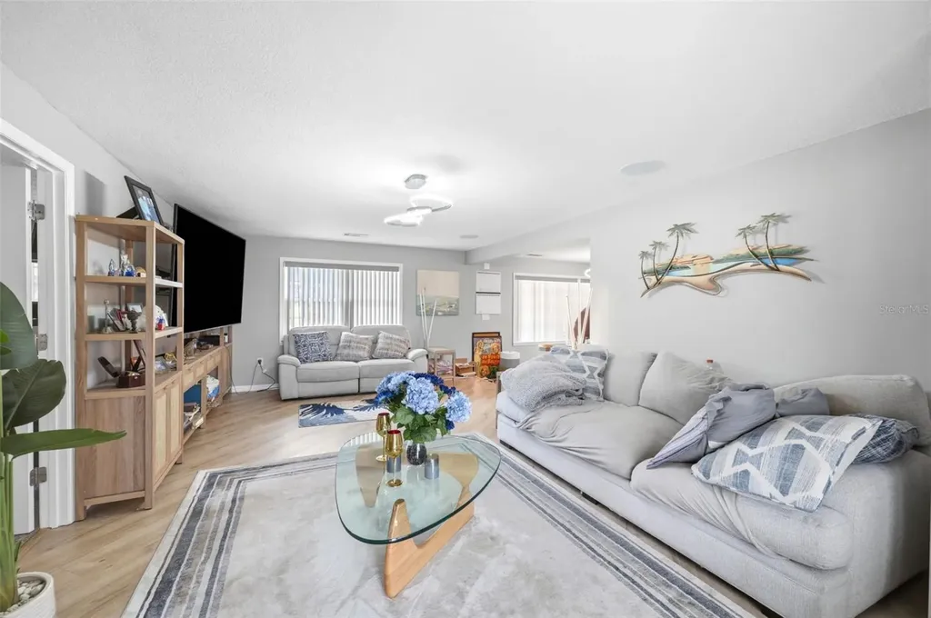 8744 Gall Boulevard Zephyrhills FL 33541