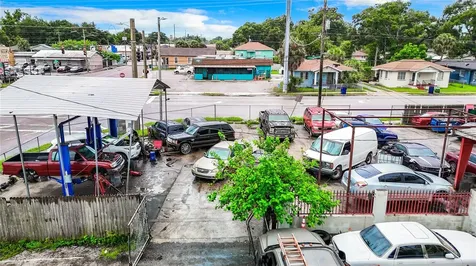 1412 E Lake Avenue Tampa FL 33605