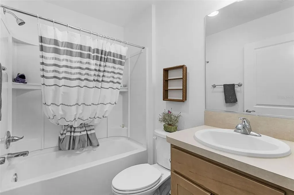 1352 Marybeth Lane The Villages FL 32163