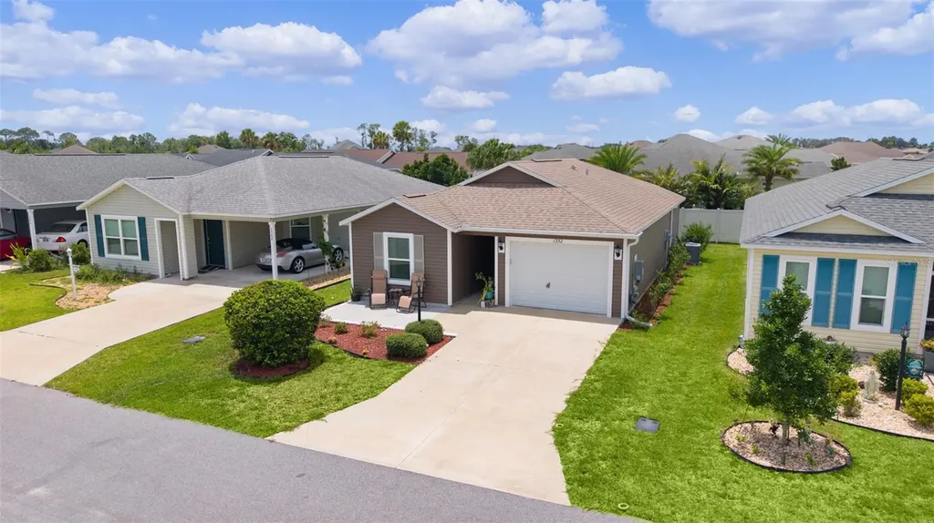 1352 Marybeth Lane The Villages FL 32163