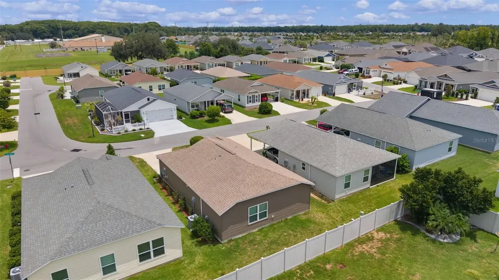 1352 Marybeth Lane The Villages FL 32163