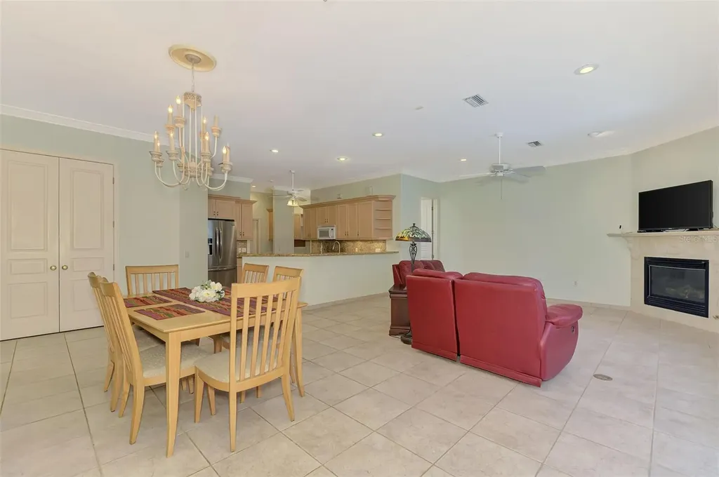 4708 Sweetmeadow Circle Sarasota FL 34238