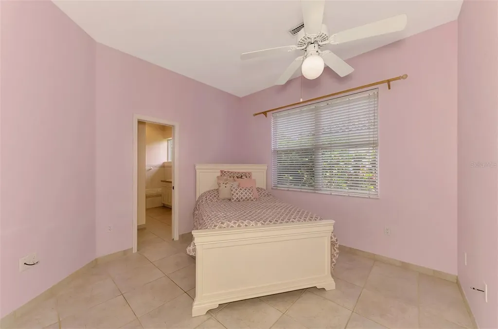 4708 Sweetmeadow Circle Sarasota FL 34238