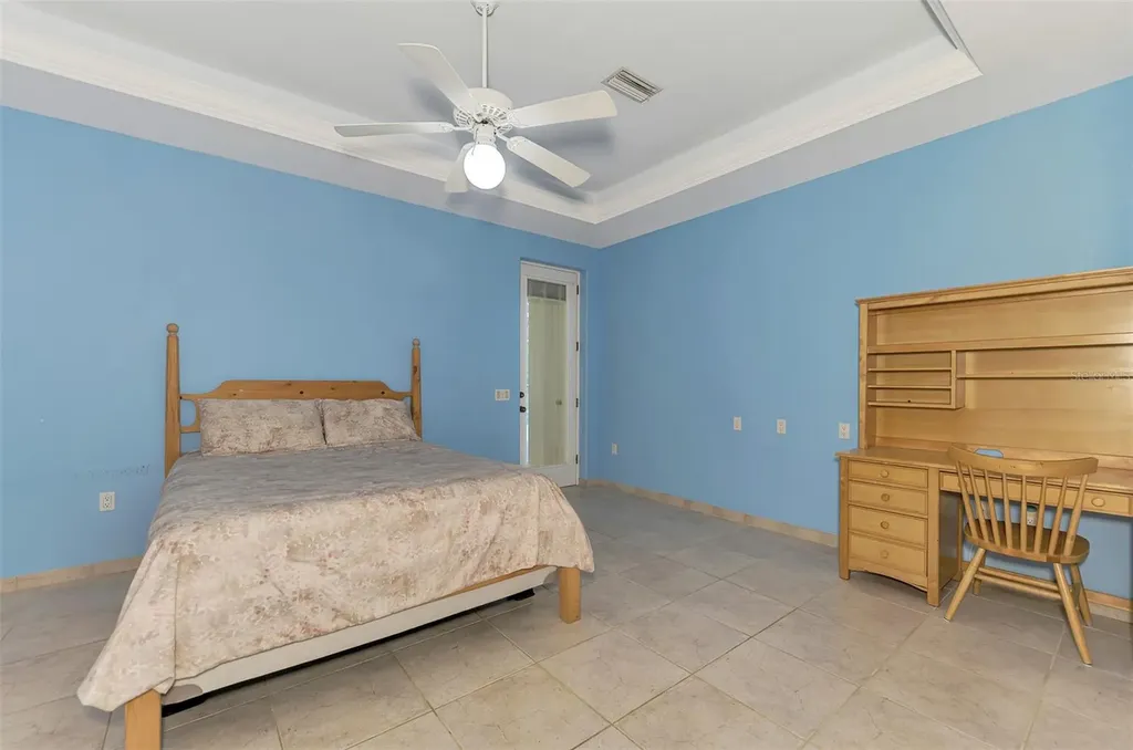 4708 Sweetmeadow Circle Sarasota FL 34238