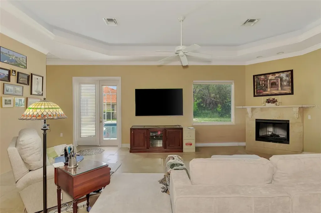 4708 Sweetmeadow Circle Sarasota FL 34238