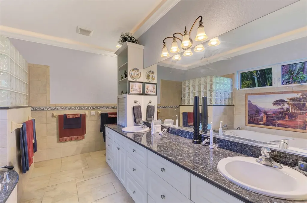 4708 Sweetmeadow Circle Sarasota FL 34238