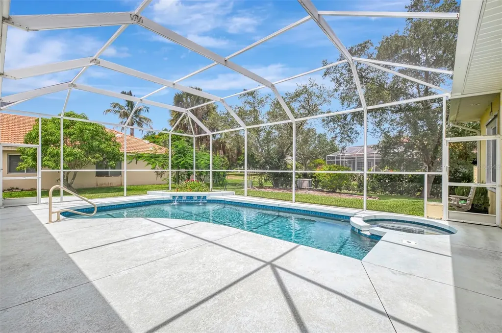 4708 Sweetmeadow Circle Sarasota FL 34238