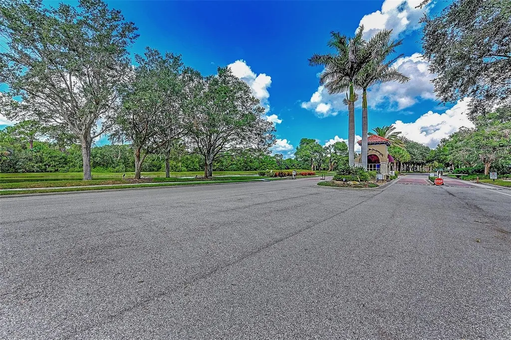 4708 Sweetmeadow Circle Sarasota FL 34238