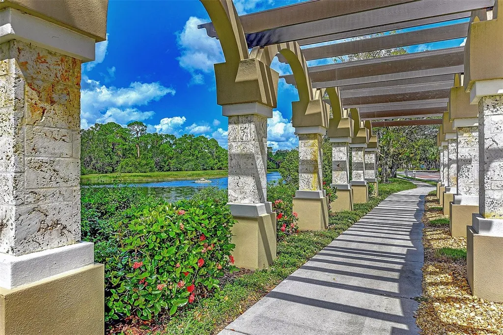 4708 Sweetmeadow Circle Sarasota FL 34238