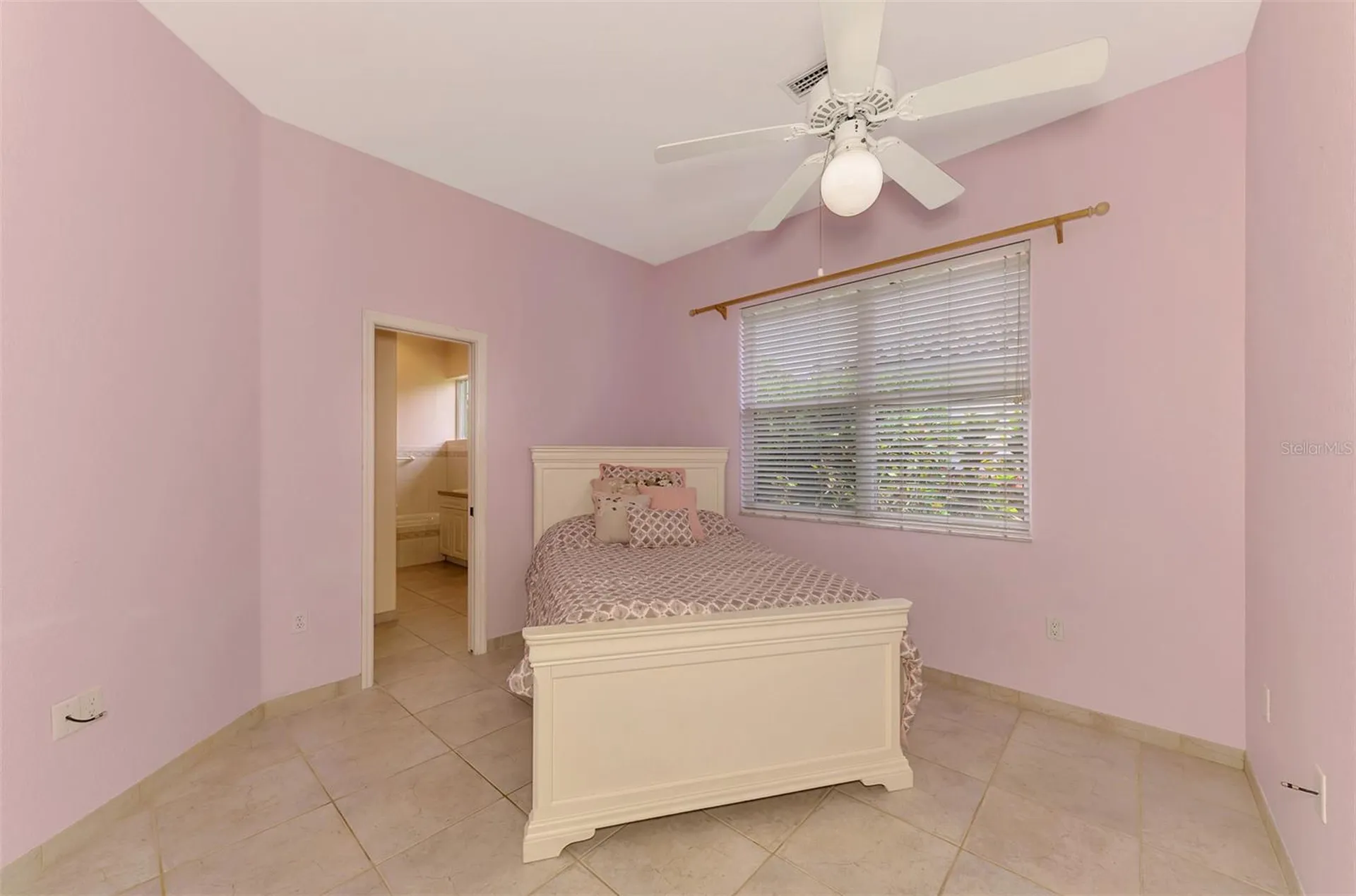 4708 Sweetmeadow Circle Sarasota FL 34238