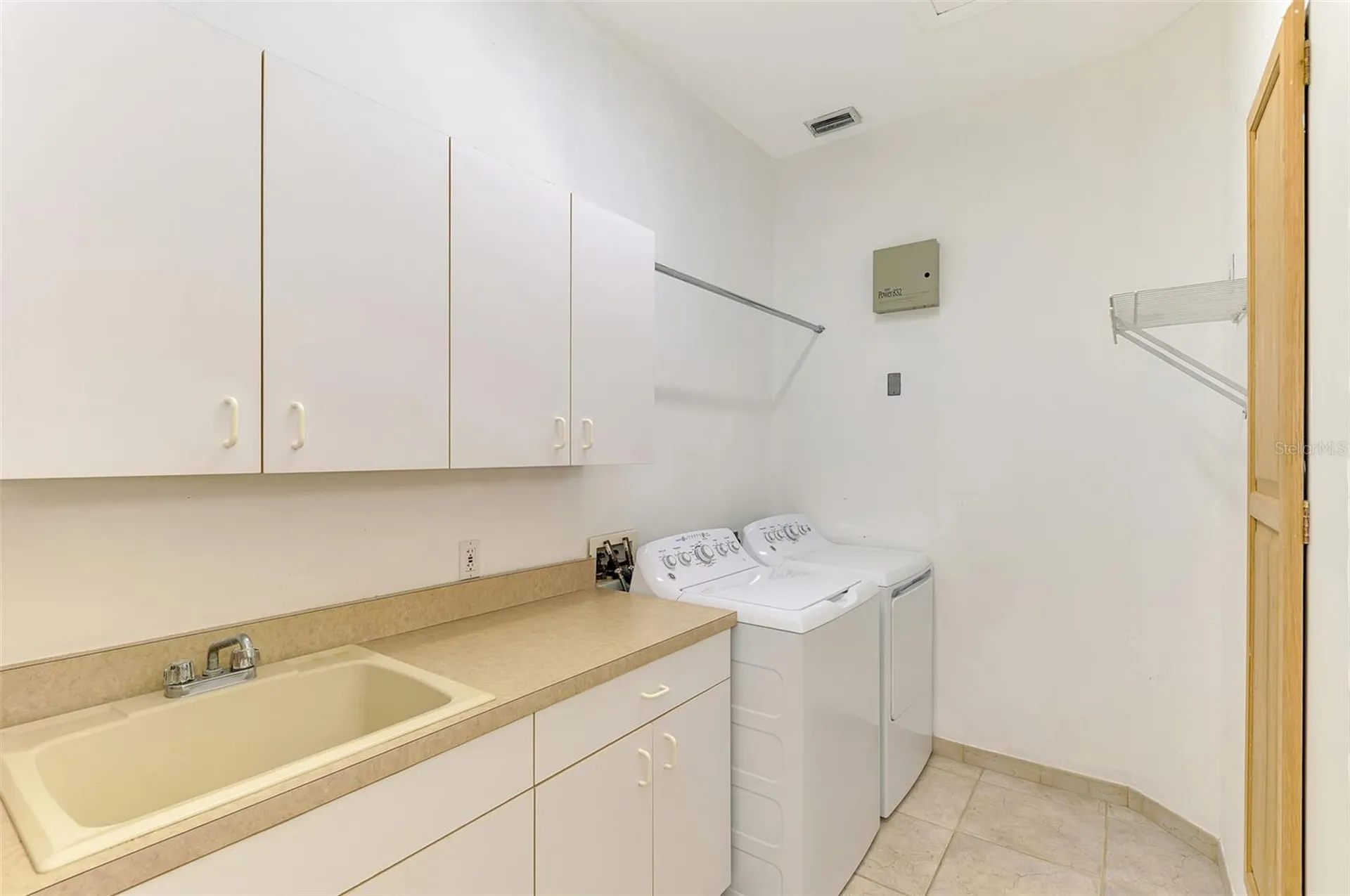 4708 Sweetmeadow Circle Sarasota FL 34238
