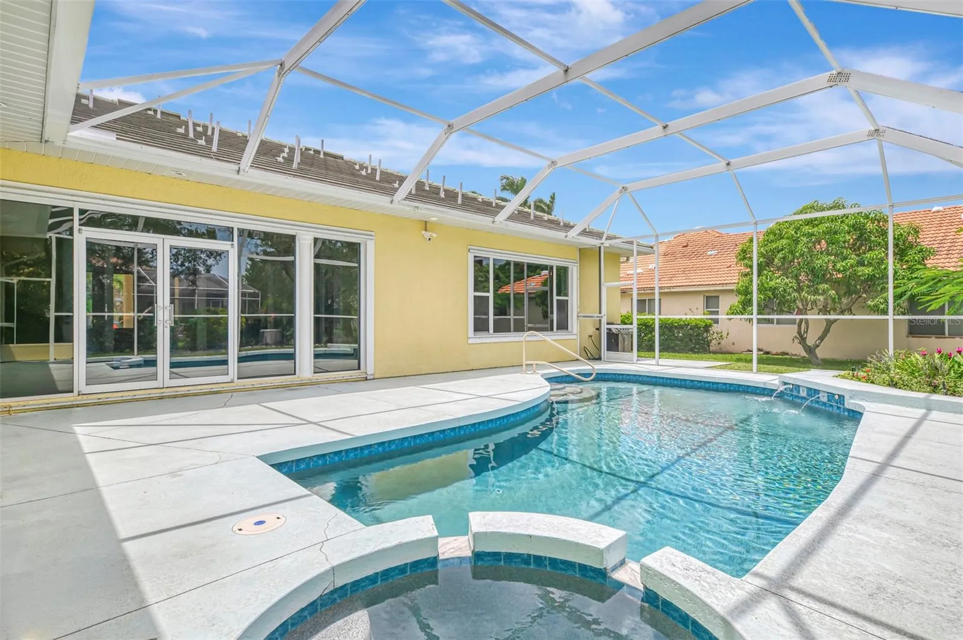 4708 Sweetmeadow Circle Sarasota FL 34238