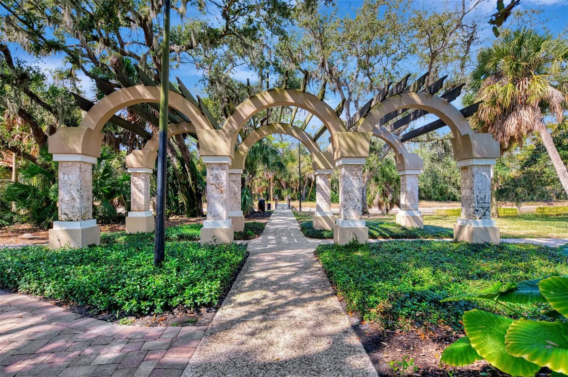 4708 Sweetmeadow Circle Sarasota FL 34238