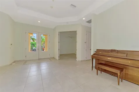4708 Sweetmeadow Circle Sarasota FL 34238