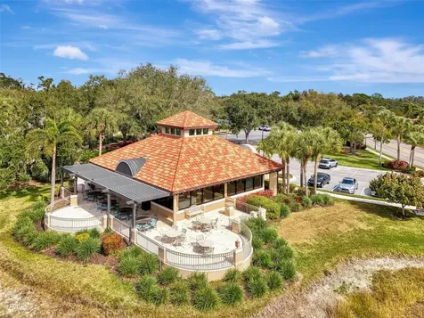 4708 Sweetmeadow Circle Sarasota FL 34238