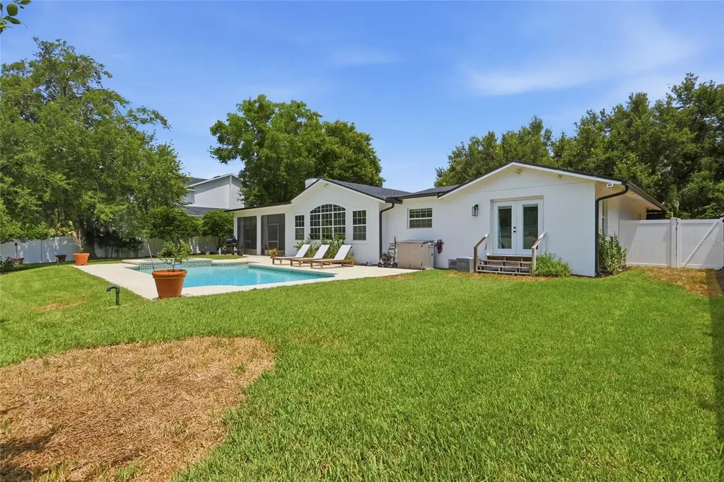 1216 Chichester Street Orlando FL 32803