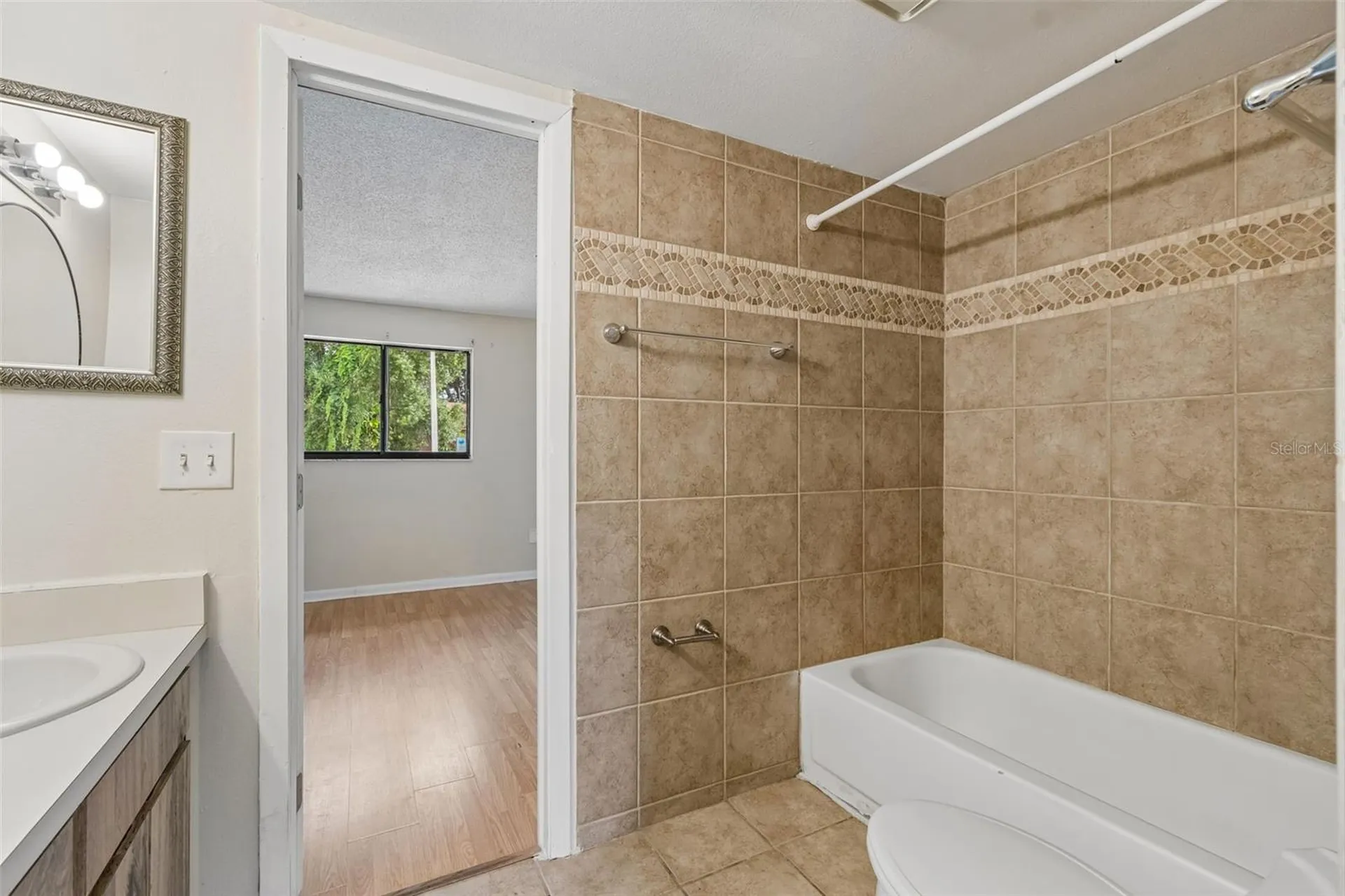 3911 Oak Limb Court Tampa FL 33614