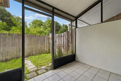3911 Oak Limb Court Tampa FL 33614