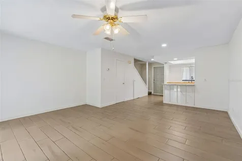 3911 Oak Limb Court Tampa FL 33614