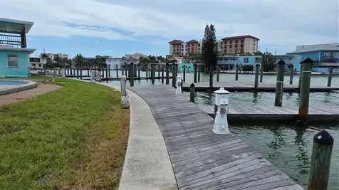 627 Bay Esplanade Clearwater Beach FL 33767