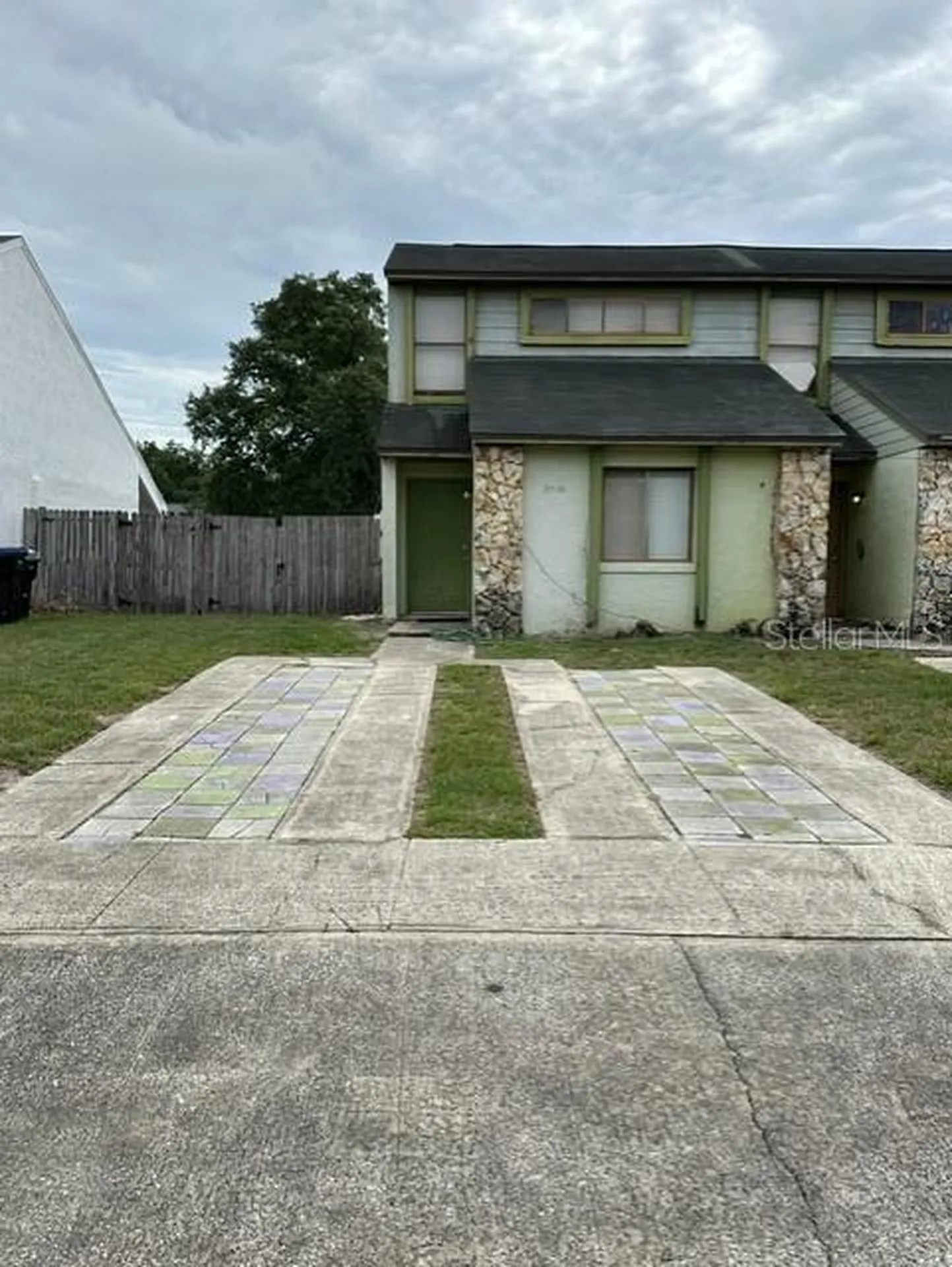 2739 Hunt Club Lane Orlando FL 32826