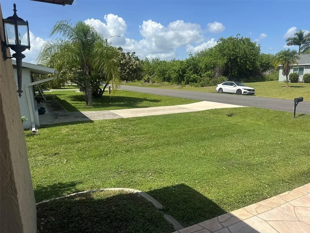 4222 Cockrell Street Port Charlotte FL 33948