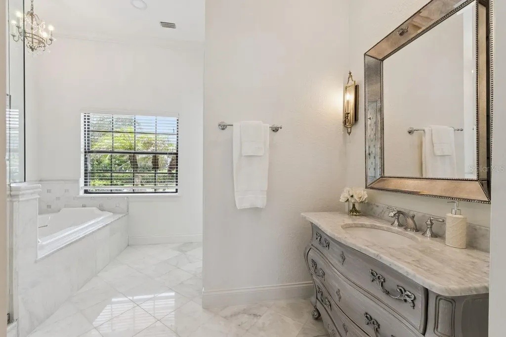 6127 Tarawood Drive Orlando FL 32819