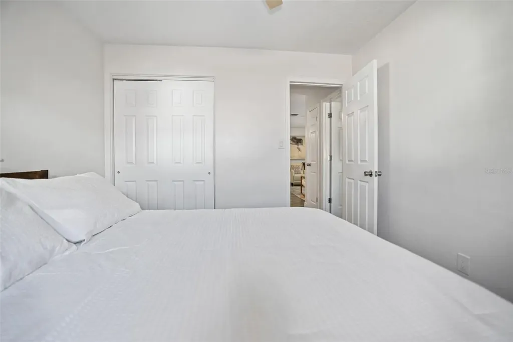 4229 7th Avenue N St Petersburg FL 33713