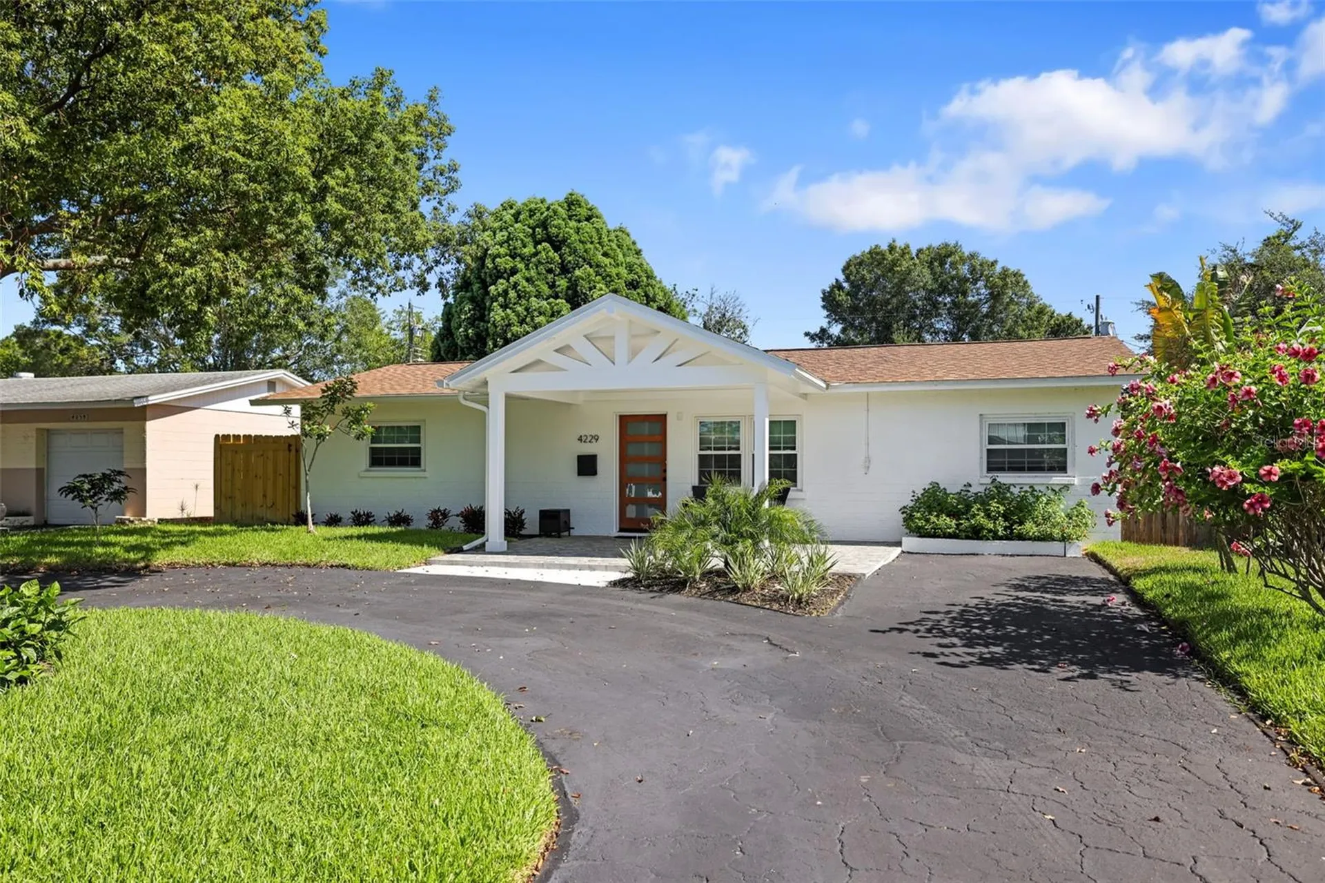 4229 7th Avenue N St Petersburg FL 33713