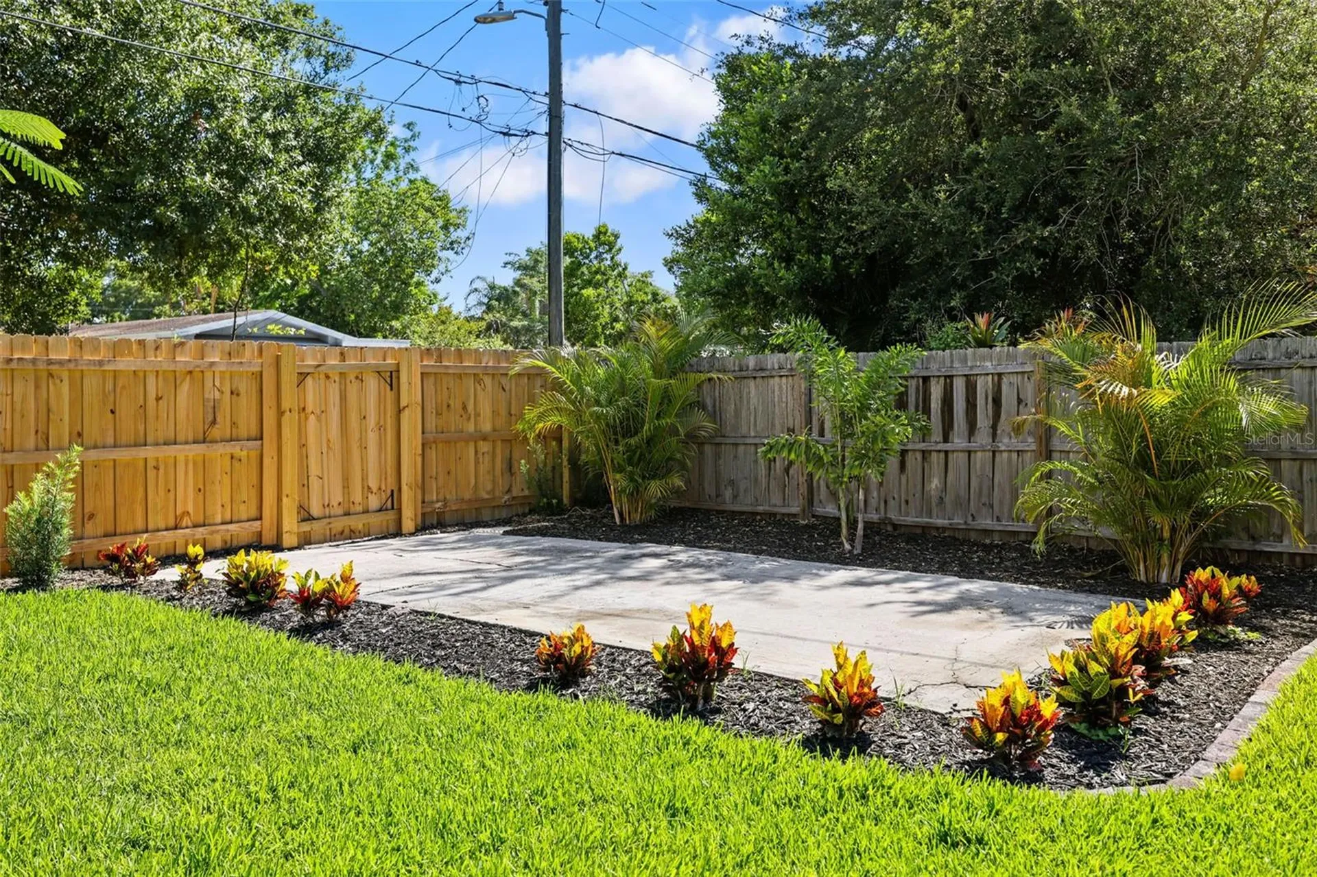 4229 7th Avenue N St Petersburg FL 33713