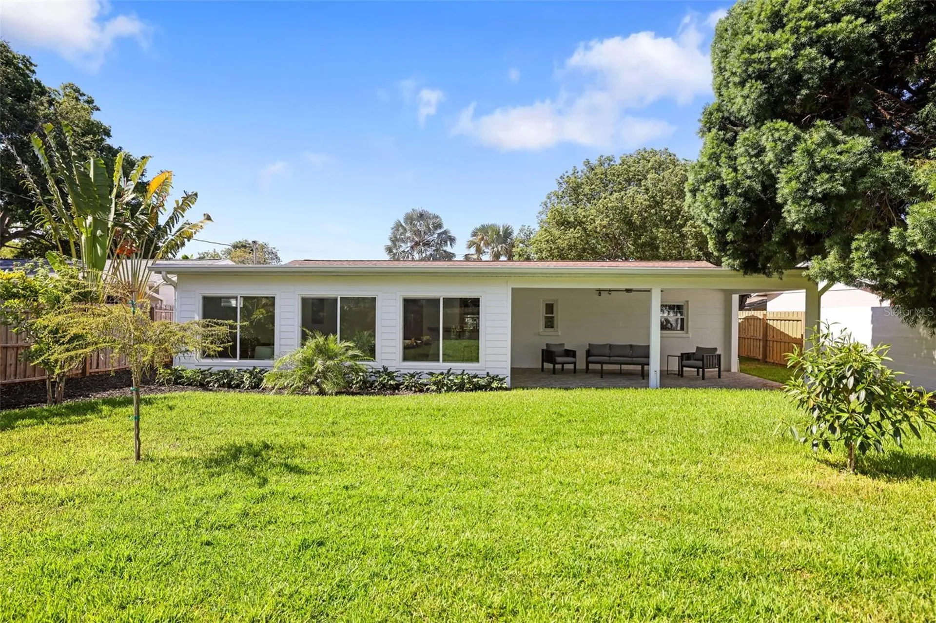 4229 7th Avenue N St Petersburg FL 33713