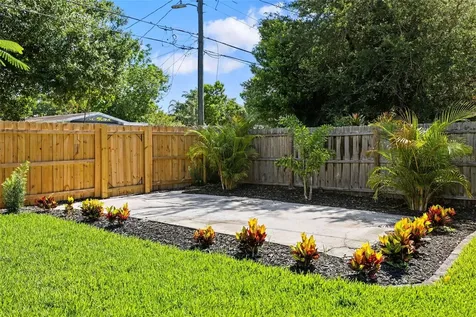 4229 7th Avenue N St Petersburg FL 33713